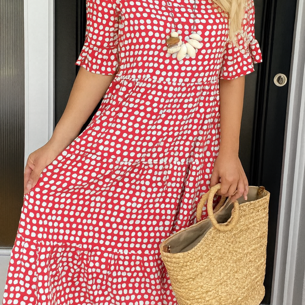 Emiria | Vestido Midi de Manga Corta