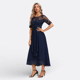 Cristela | Vestido Azul Marino con Encaje y Manga Corta