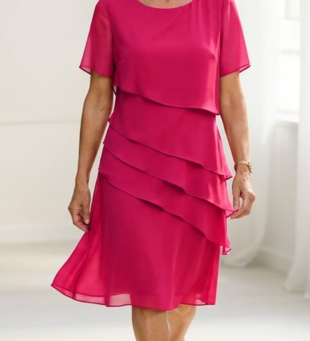 Deirdre | Vestido elegante y fluido con volantes