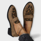 Amaryllis | Zapatos femeninos elegantes con estampado de leopardo