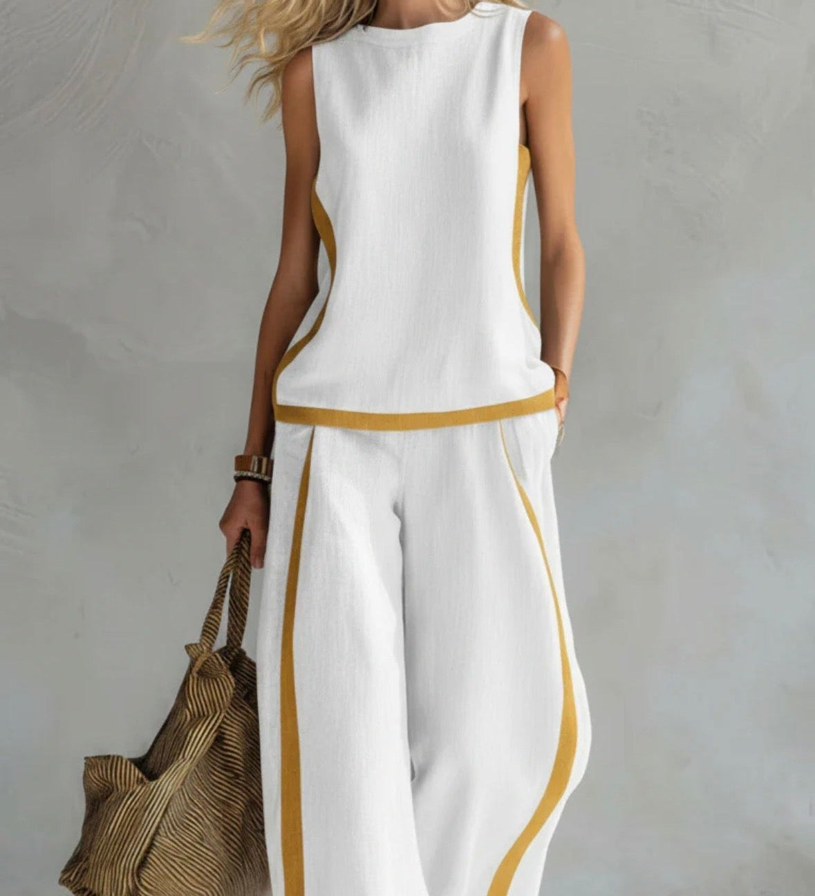 Leila - Conjunto elegante y casual de chaleco y pantalones de algodón y lino gris con bordes en dos tonalidades.