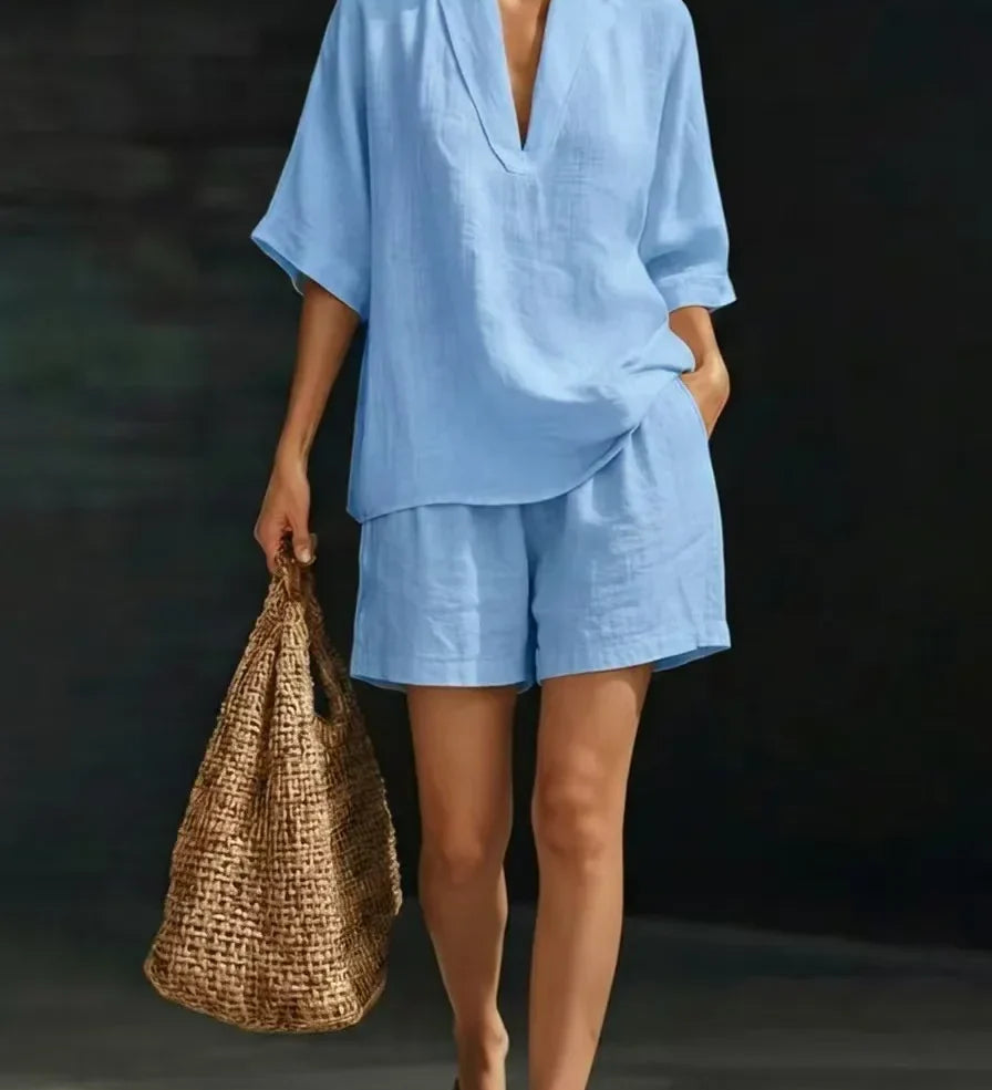 Clotilda | Conjunto de Top de Casual con Escote en V y Pantalones Cortos