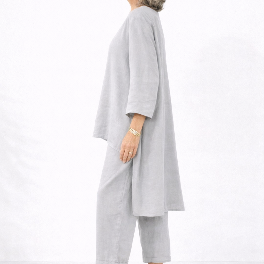 Adriena | Conjunto Elegante de Dos Piezas con Escote en V