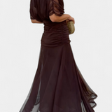 Magda | Vestido largo floral con escote en v