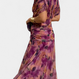 Magda | Vestido largo floral con escote en v