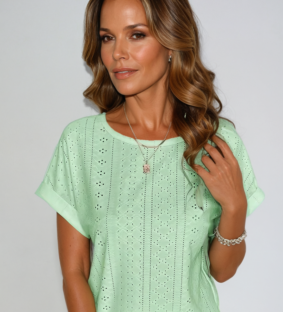 Becky™ | Top Casual con Ojal