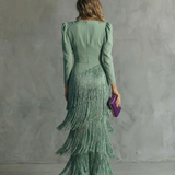 Clara™ | Elegante vestido midi con mangas con flecos