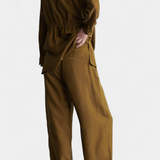 Sue | Conjunto de Blazer con Solapa y Pantalones a Juego